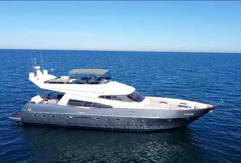 Super Yacht Jonson 65